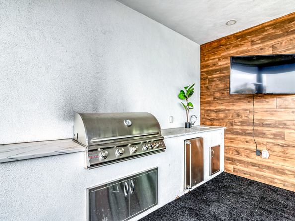 1406 Fairview Avenue, Houston TX 77006