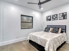 1406 Fairview Avenue, Houston TX 77006