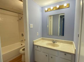 9000 Bissonnet Street 706, Houston TX 77074