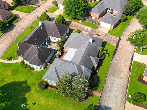 2007 N Greens Boulevard, Richmond TX 77406