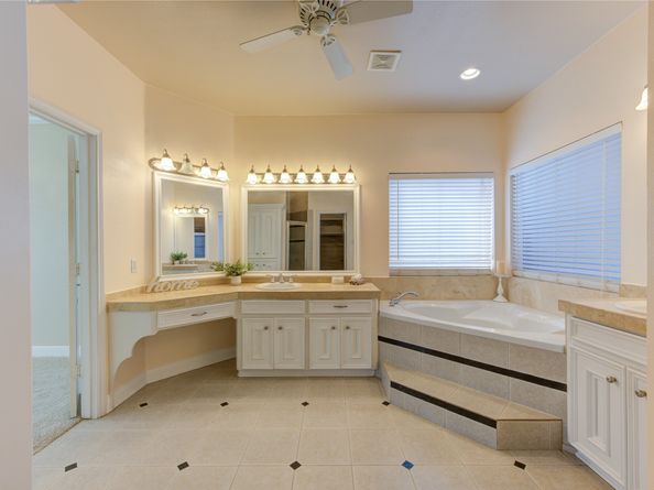 2007 N Greens Boulevard, Richmond TX 77406