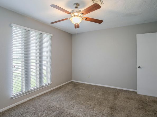 3015 Glen Spring Drive, Houston TX 77339