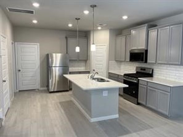 1529 Parkland Oak Drive, Houston TX 77084
