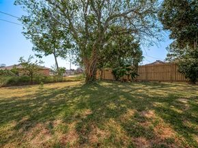 8302 Tavenor Lane, Houston TX 77075
