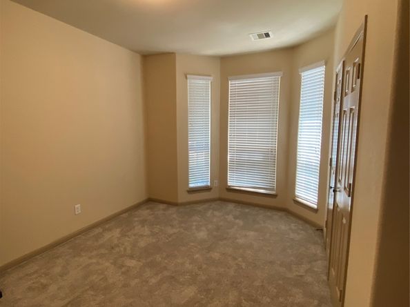 15 S Marshside Place, Spring TX 77389