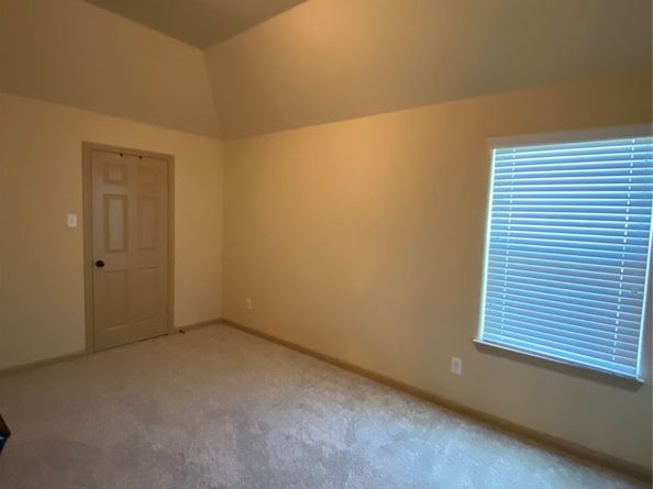 15 S Marshside Place, Spring TX 77389
