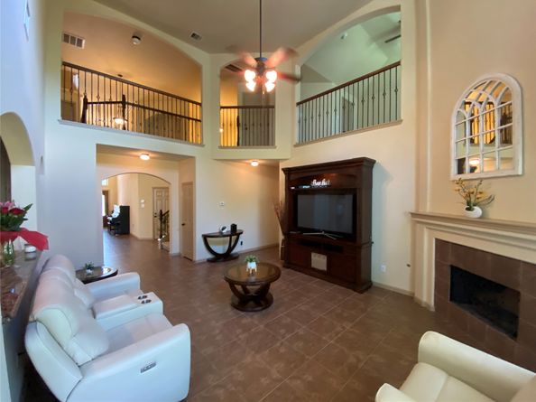 15 S Marshside Place, Spring TX 77389