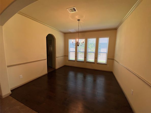 15 S Marshside Place, Spring TX 77389