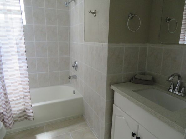 4801 Walker Street, Houston TX 77023