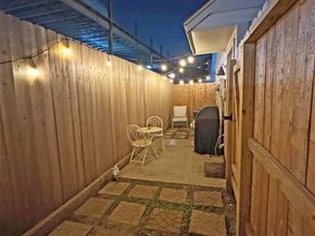 1919 Bailey Street, Houston TX 77006