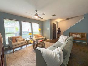 1919 Bailey Street, Houston TX 77006