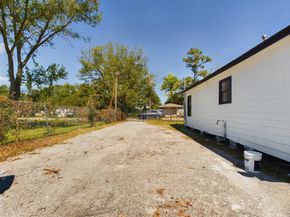 7609 Shotwell Street, Houston TX 77016