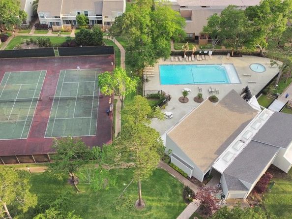 2367 Briarwest Boulevard, Houston TX 77077