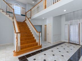 2027 Richland Ct Court, Sugar Land TX 77478