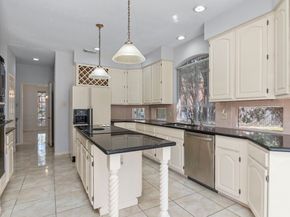 2027 Richland Ct Court, Sugar Land TX 77478