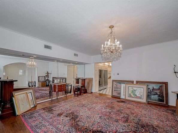 7502 Olympia Drive, Houston TX 77063