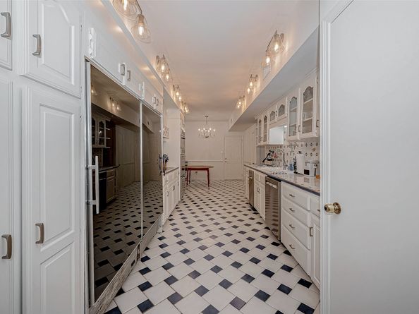 7502 Olympia Drive, Houston TX 77063