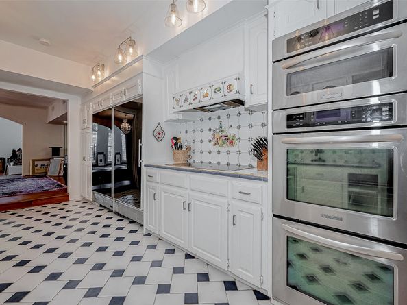 7502 Olympia Drive, Houston TX 77063