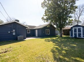 5631 Westover Street, Houston TX 77033