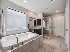 832B W 26th Street, Houston TX 77008