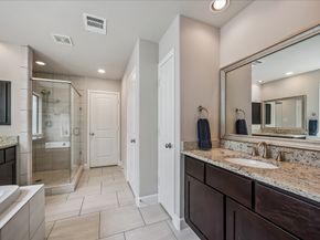 832B W 26th Street, Houston TX 77008