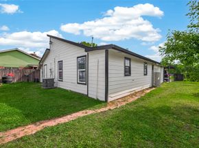 11806 Roandale Drive, Houston TX 77048
