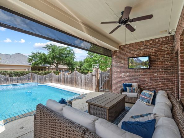 16923 Apple River Drive, Cypress TX 77433