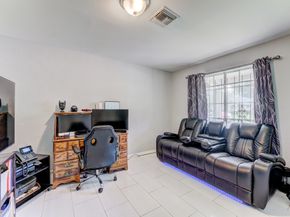 11819 S Nottingham Circle, Houston TX 77071