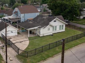 101 Eastgate Street, Houston TX 77012