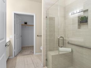 2815 Kings Crossing Drive 102, Houston TX 77345