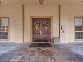 2815 Kings Crossing Drive 102, Houston TX 77345