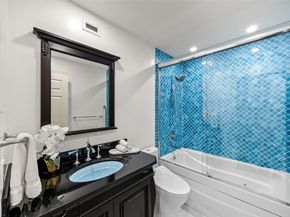 3711 San Felipe Street 6C, Houston TX 77027