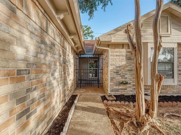 15638 Schumann Lane, Houston TX 77083