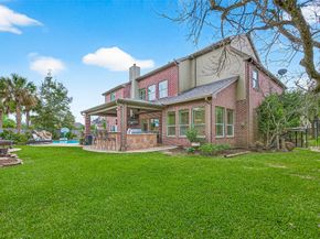 35 Hannahs Way Court, Sugar Land TX 77479