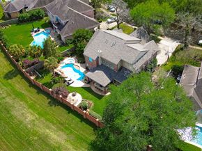 35 Hannahs Way Court, Sugar Land TX 77479