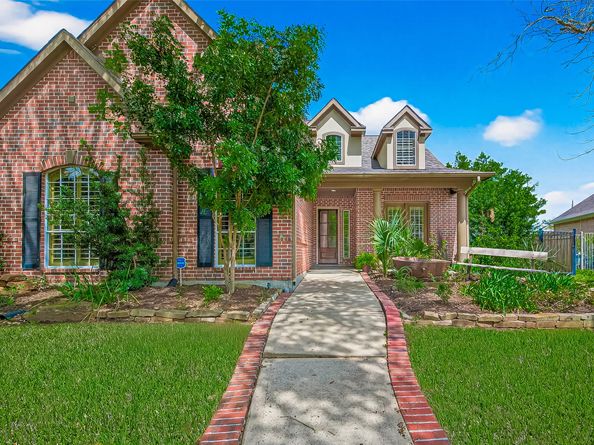 35 Hannahs Way Court, Sugar Land TX 77479