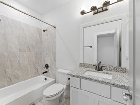 11 Laurel Wreath Trail, Sugar Land TX 77498