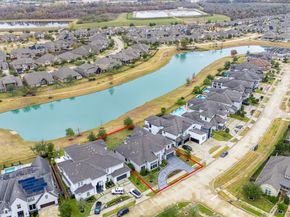 11 Laurel Wreath Trail, Sugar Land TX 77498