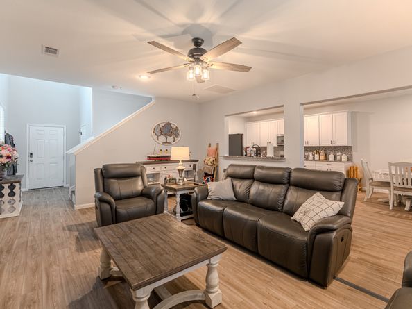 7309 Hobby Wind Ridge Drive, Houston TX 77075
