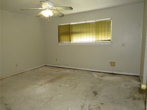 11718 Coachfield Lane, Houston TX 77035