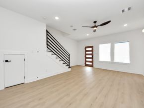 3319 Caplin Street, Houston TX 77026