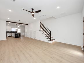 3319 Caplin Street, Houston TX 77026