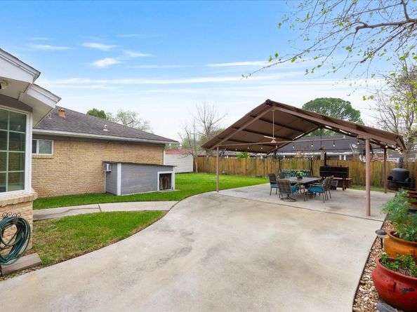 202 County Fair Drive, Houston TX 77060
