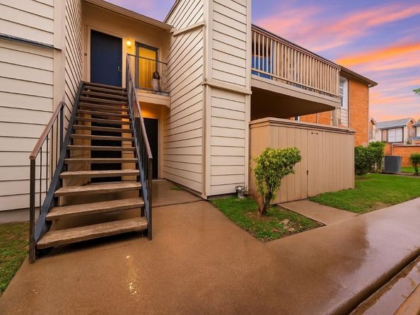 6001 Reims Road 908, Houston TX 77036