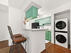 6001 Reims Road 908, Houston TX 77036