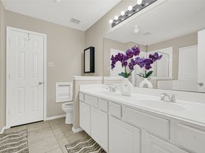 8123 Solara Bend, Houston TX 77083