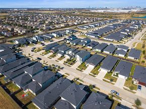 2823 Kennet Manor Drive, Houston TX 77047