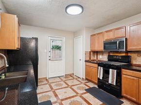 1631 Bonnyton Lane, Houston TX 77014