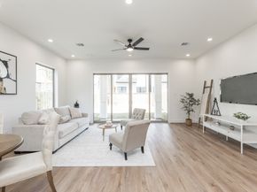 311 E 34th Street A, Houston TX 77018