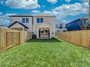 311 E 34th Street A, Houston TX 77018